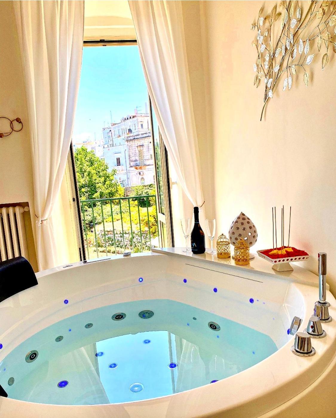 Suite La Terrazza Di Don Peppino Ostuni Εξωτερικό φωτογραφία